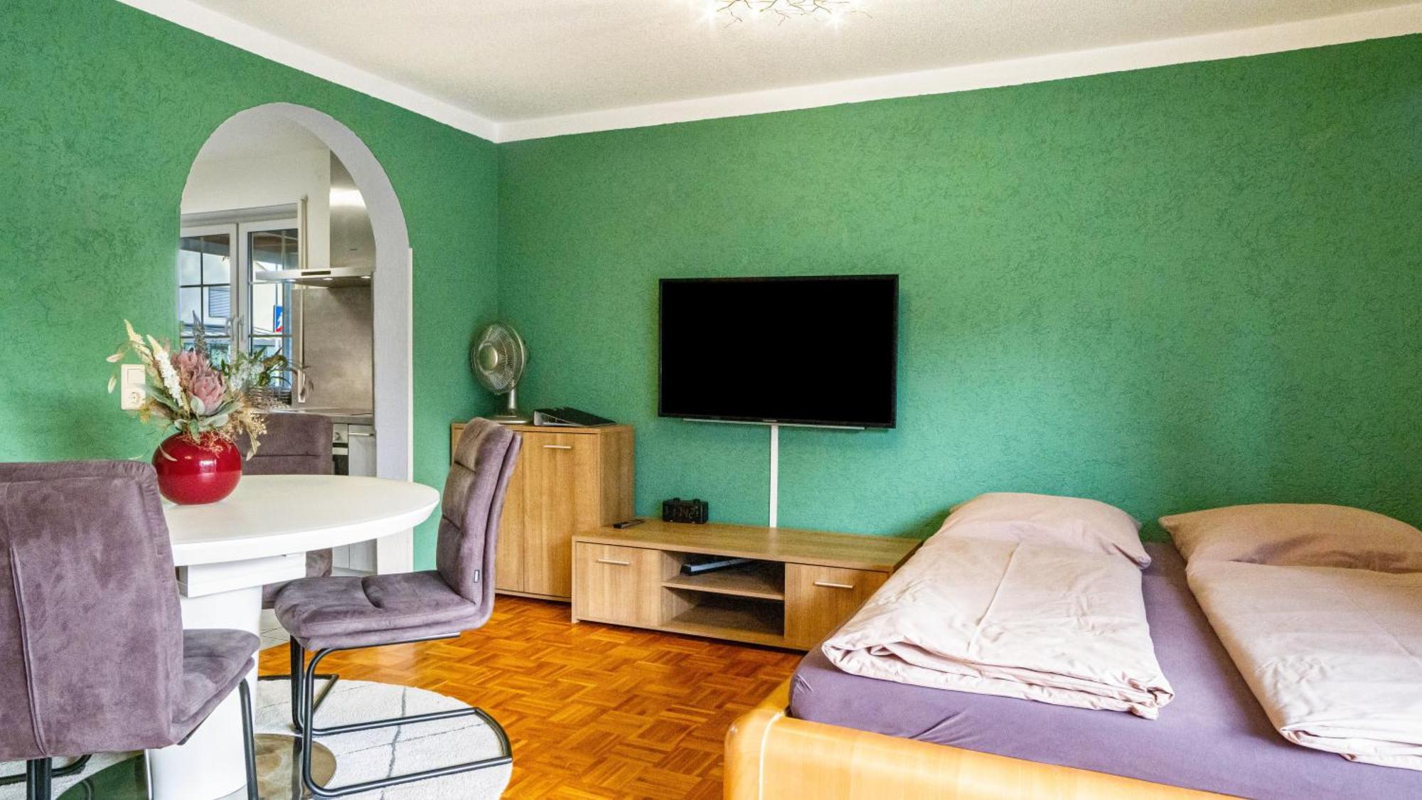 Ferienwohnung Arenda Мюнцинген Экстерьер фото